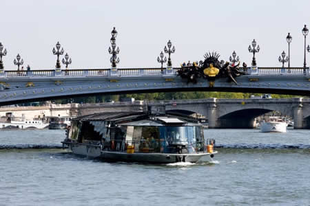 london paris river cruise